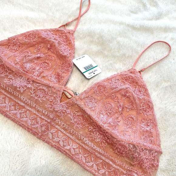 New FREE PEOPLE Elsie Embroidered Plunge Bralette - Picture 11 of 15